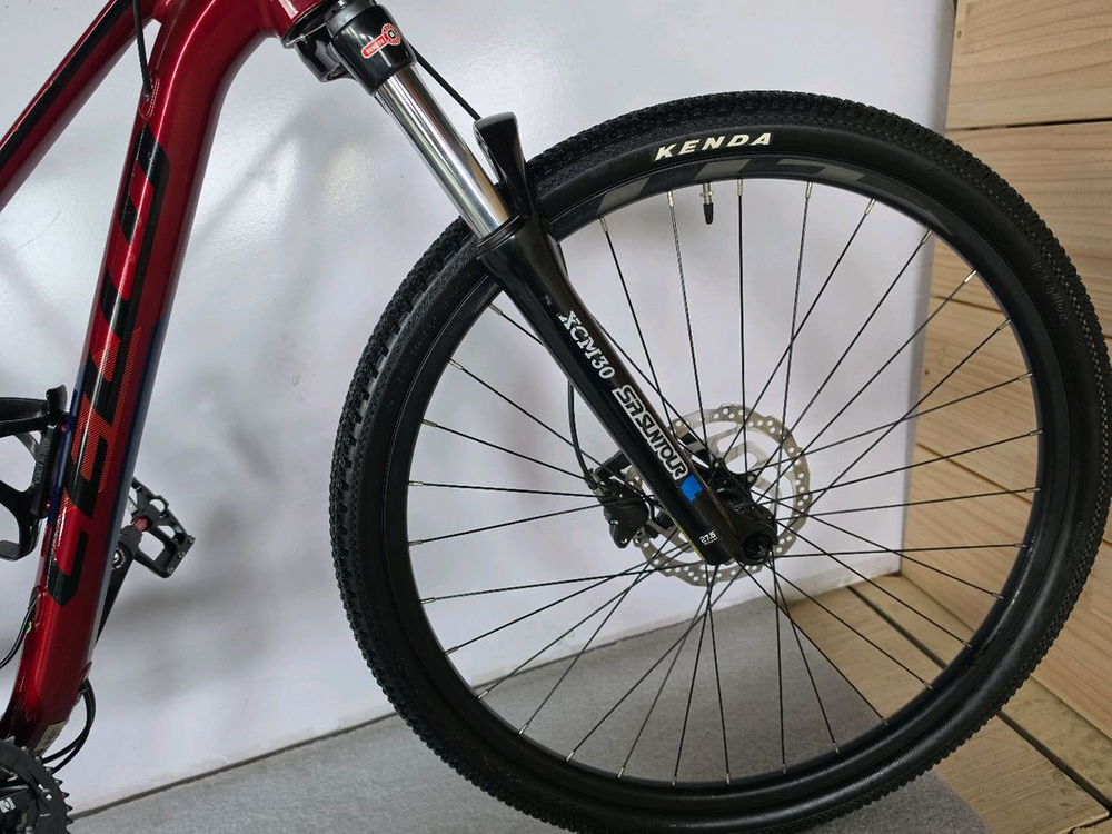 첼로 XC PRO 40 카본 MTB (시마노 24단/SR선투어) 이미지