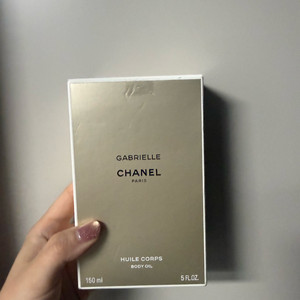 샤넬 가브리엘 바디오일 이미지