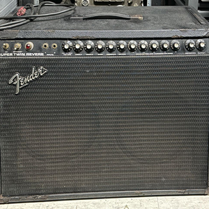 Fender 기타앰프 슈퍼트윈리버브 이미지