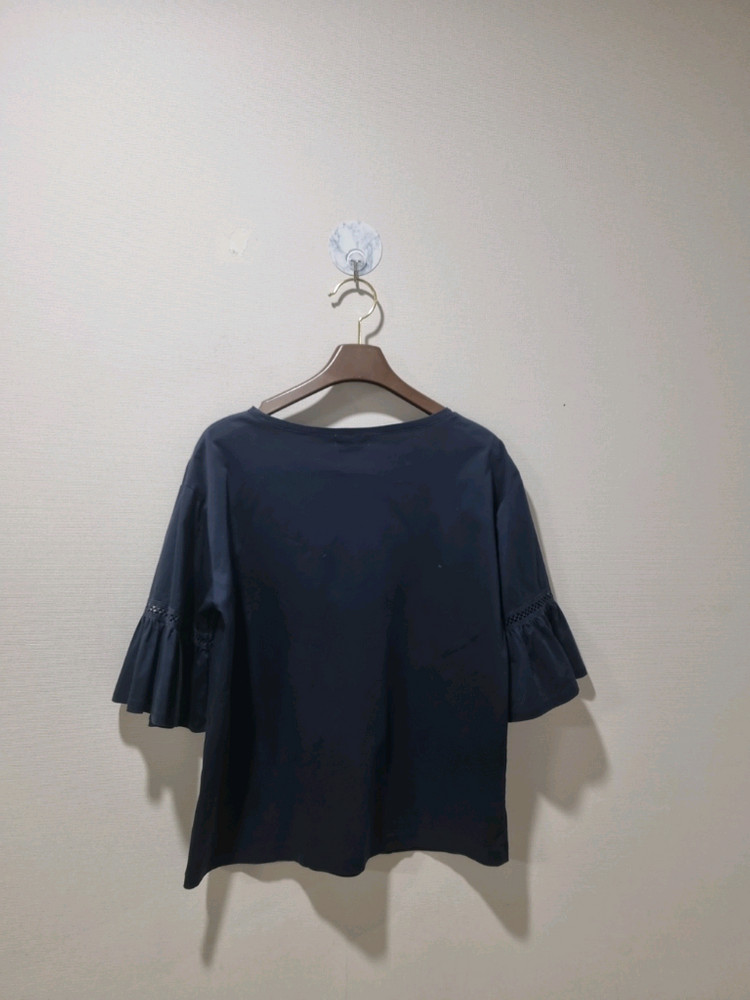 맥킨토시 필로소피 프릴소매 티셔츠 이미지