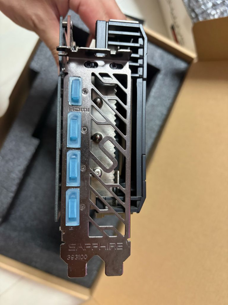 Sapphire PULSE AMD Radeon RX 6800 XT 사파이어 펄스 그래픽카드 16GB 박스셋 이미지