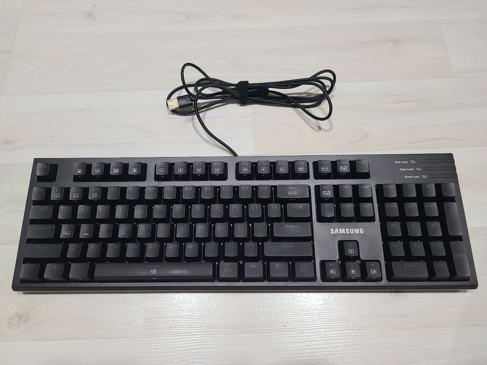삼성 기계식 키보드 SK-C1200RB 이미지