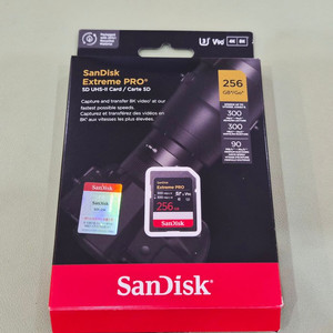 샌디스크 SD카드 256GB V90 UHS-2 이미지