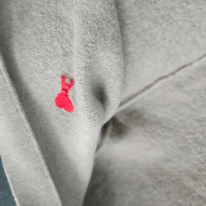 아미 스몰 하트 로고 울 가디건 베이지AMI de Coeur Wool Cardigan Beige 이미지