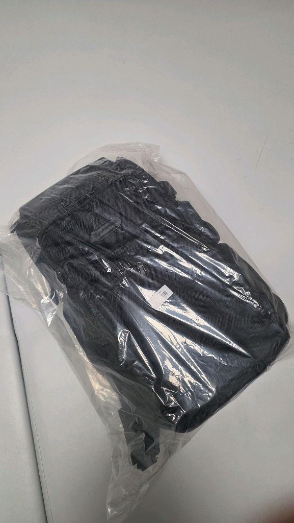 테일러메이드 플레이어스 트래블 백팩 UF060 이미지