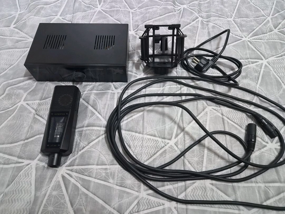 LEWITT 르윗 LCT 840 진공관 마이크 이미지