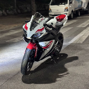 야마하 yzf-r125 판매합니다. 이미지