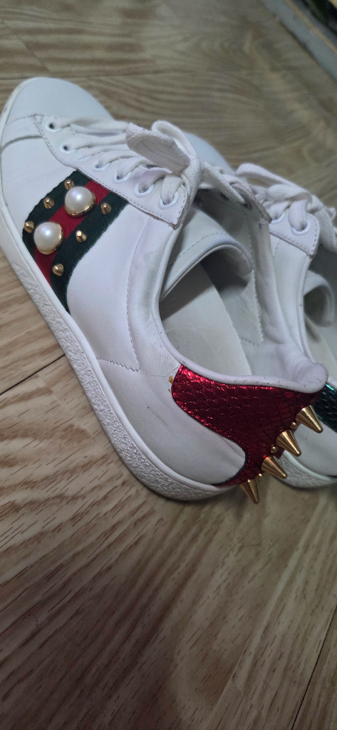 GUCCI 구찌 스니커즈 진주 장식 스터드 에이스 운동화 여성 240 이미지