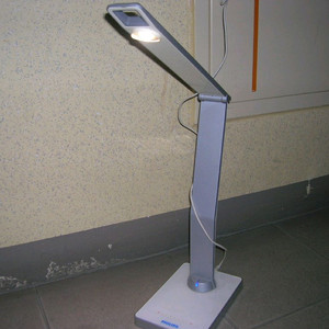 필립스 아이 케어 Power LED 스탠드 이미지