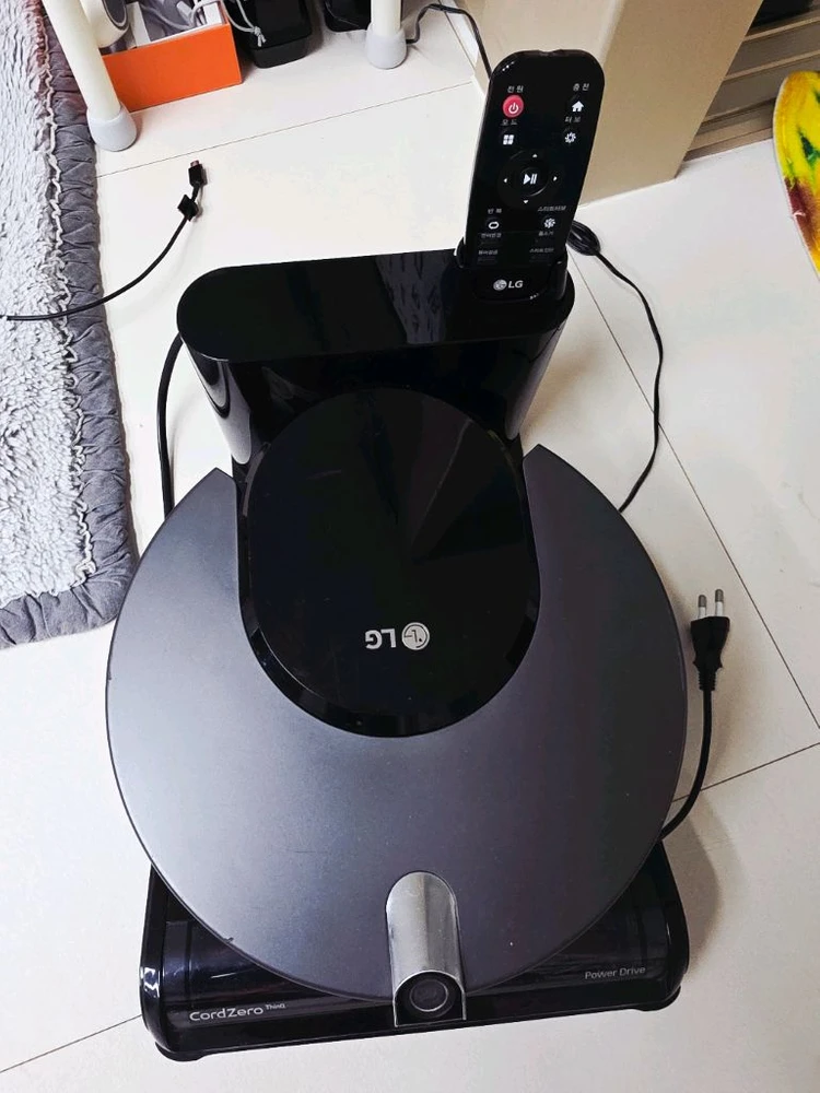 LG 코드제로 로봇청소기 R960DAN 이미지