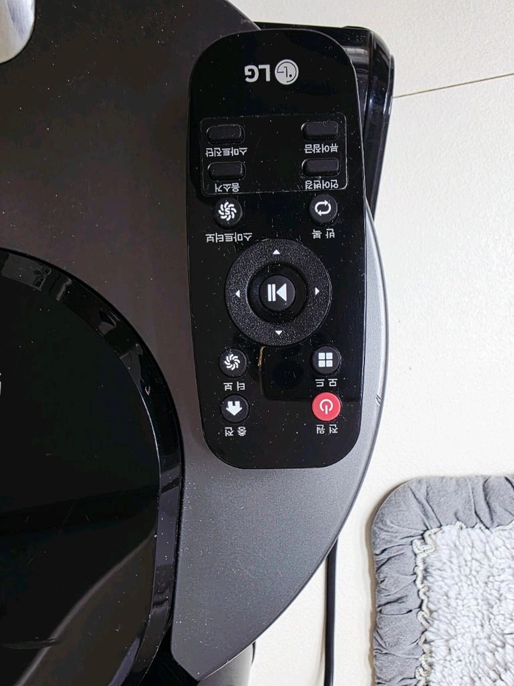 LG 코드제로 로봇청소기 R960DAN 이미지