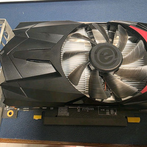 GTX 1050 2G 이미지
