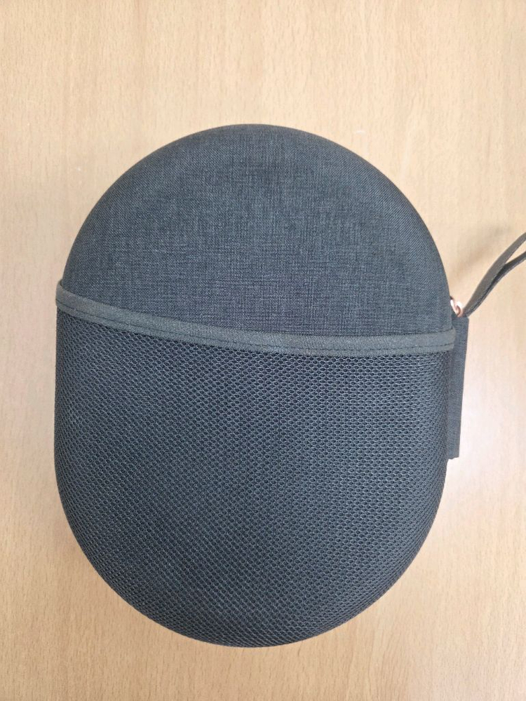 소니 WH-1000XM4 케이스와 구성품 이미지