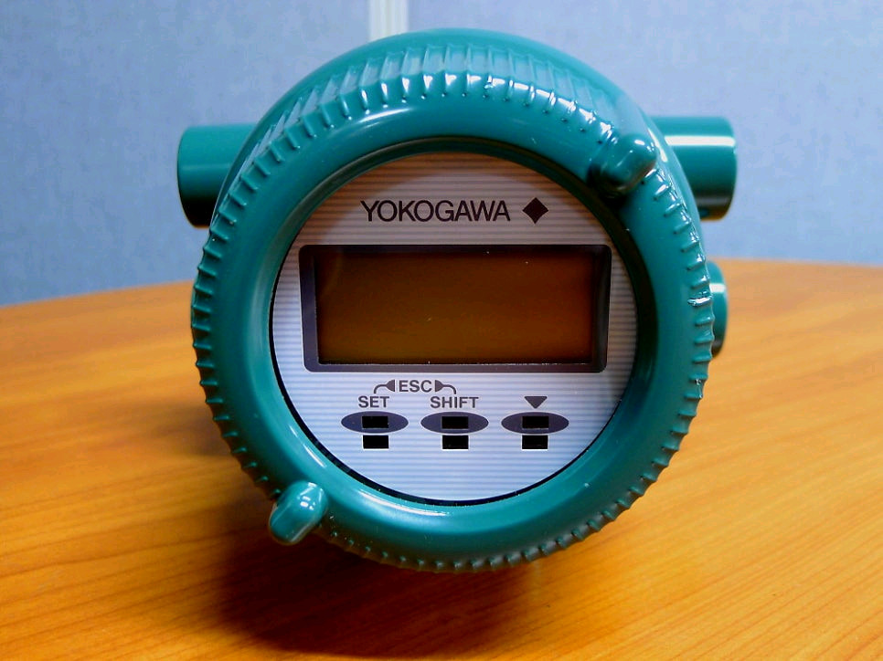 신품급 Yokogawa AXFA14G-D1-01 유량계 자력식유량계 이미지