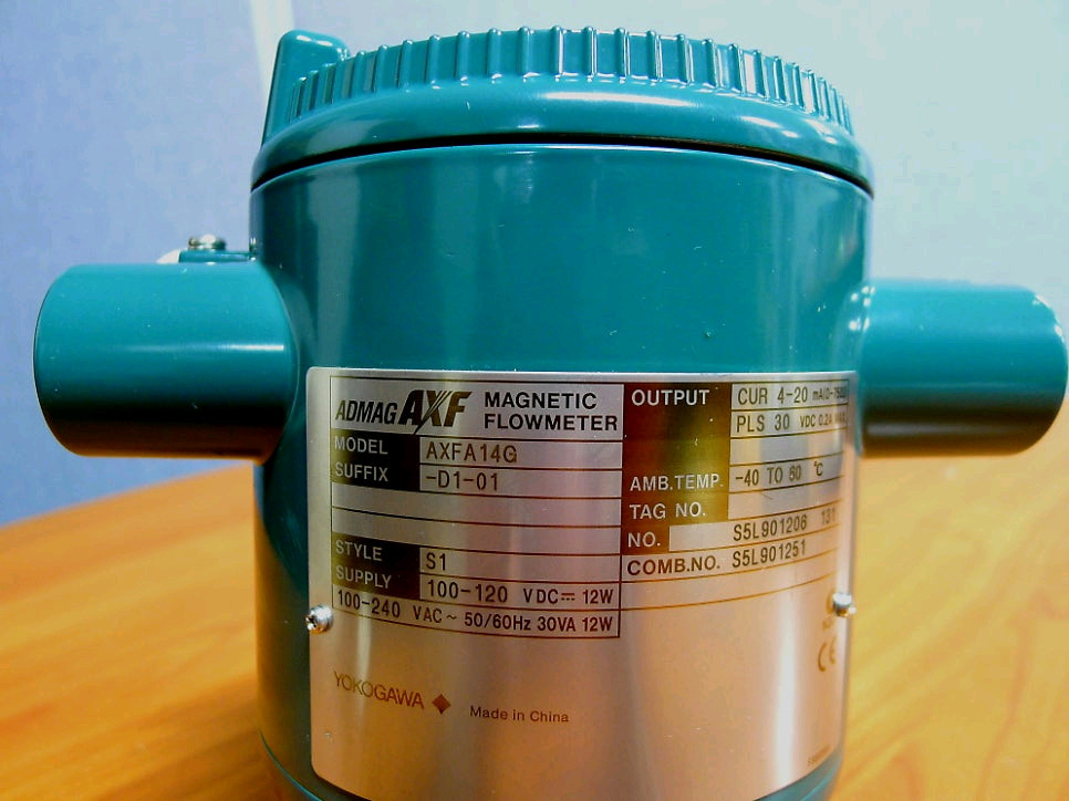 신품급 Yokogawa AXFA14G-D1-01 유량계 자력식유량계 이미지