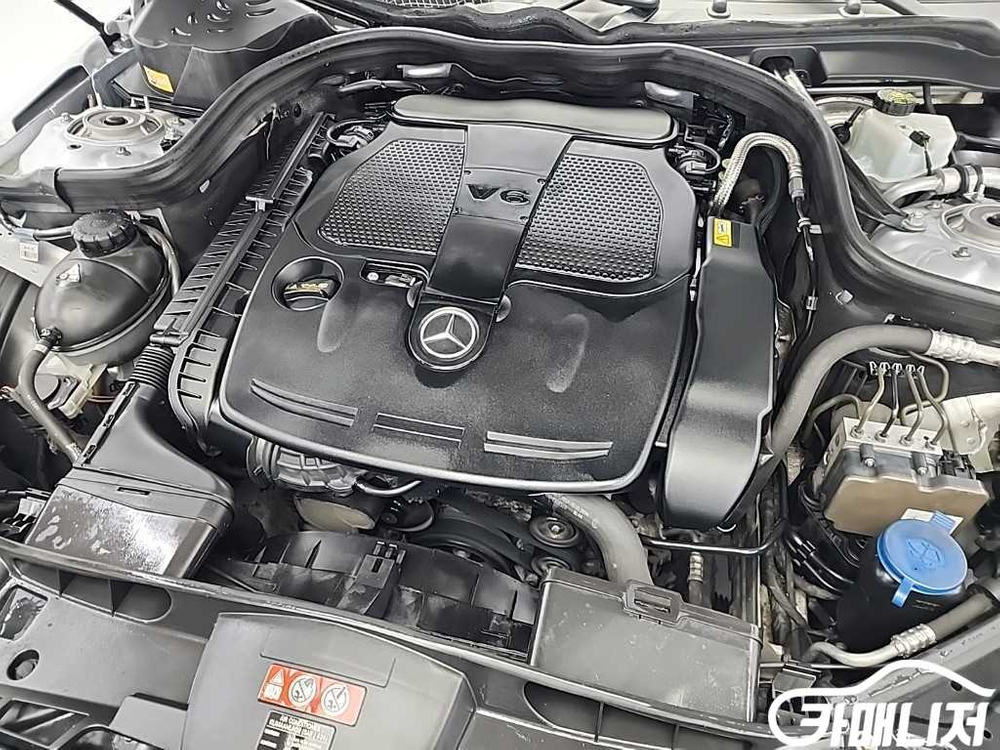 [벤츠]E-클래스 W213 E300 4MATIC 아방가르드 #고유가특가 이미지