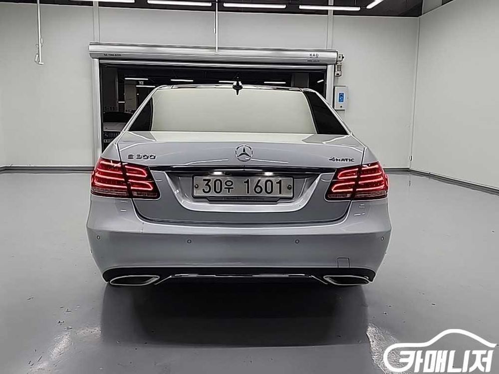 [벤츠]E-클래스 W213 E300 4MATIC 아방가르드 #고유가특가 이미지