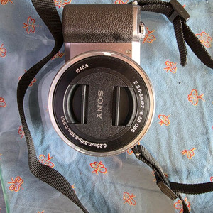 소니 미러리스 디지털카메라 a5100 (ILCE 5100L, 렌즈 포함) 브라운 중고