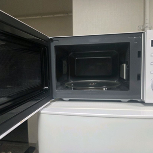 전자레인지 중고 판매합니다 이미지