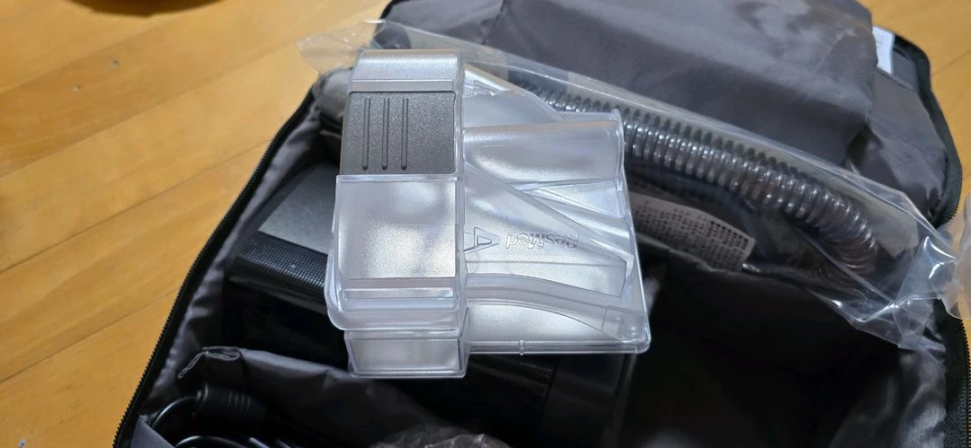 (거의 새것)레즈메드 에어센스10 Auto set/CPAP 이미지