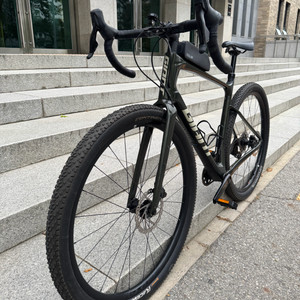 자이언트 리볼트 어드밴스 1 그래블 MTB 자전거 29인치 튜블리스 타이어 이미지