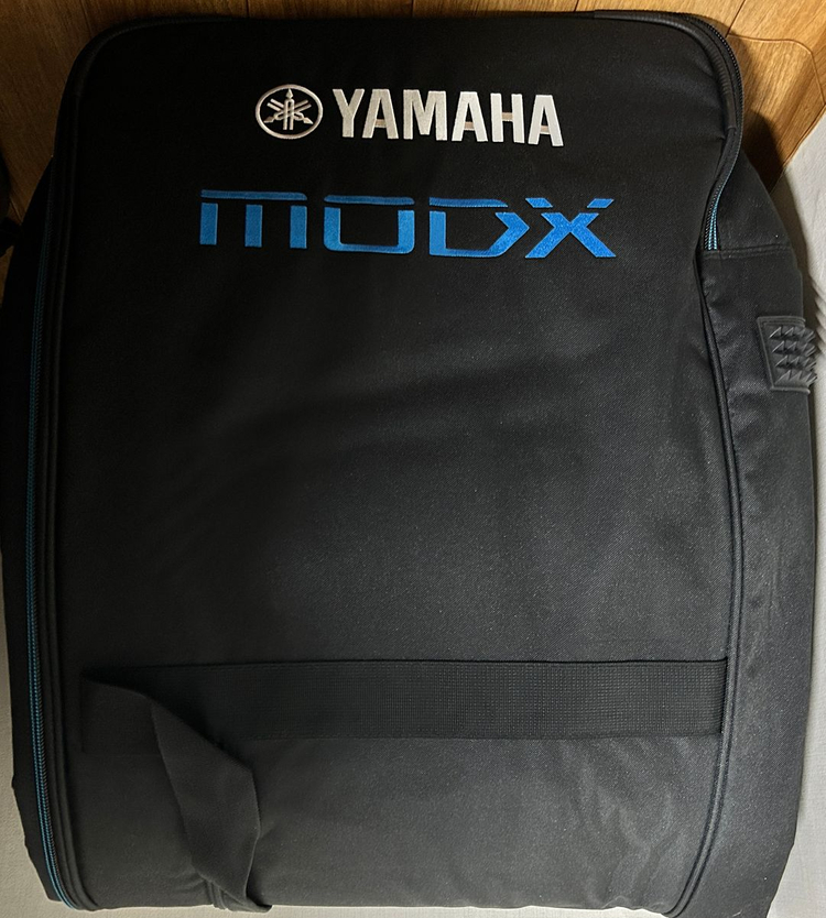 야마하 MODX8+ Yamaha MODX8 Plus 신디사이저 88건반 이미지