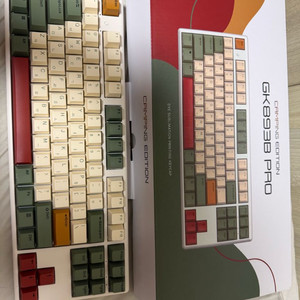 한성컴퓨터 GK893B PRO 염료승화 에디션 키보드 35g 이미지