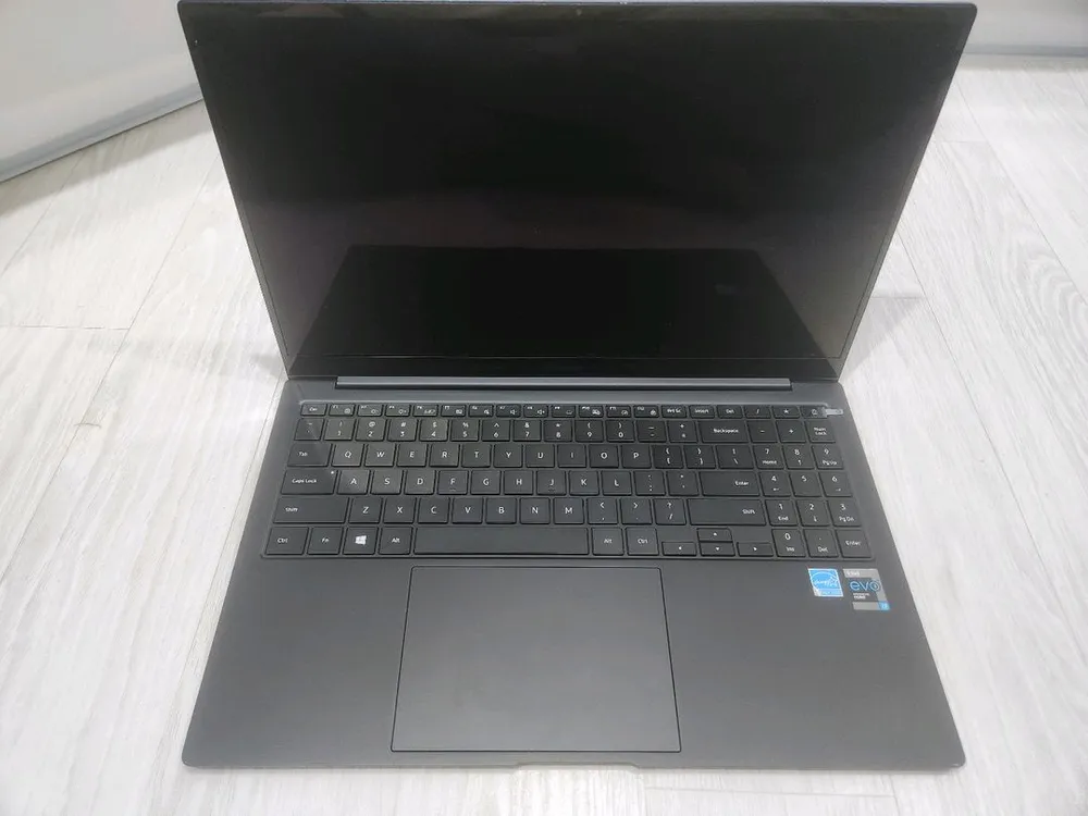 갤럭시북 프로 15인치 i7-1165g7 16gb 512gb 이미지