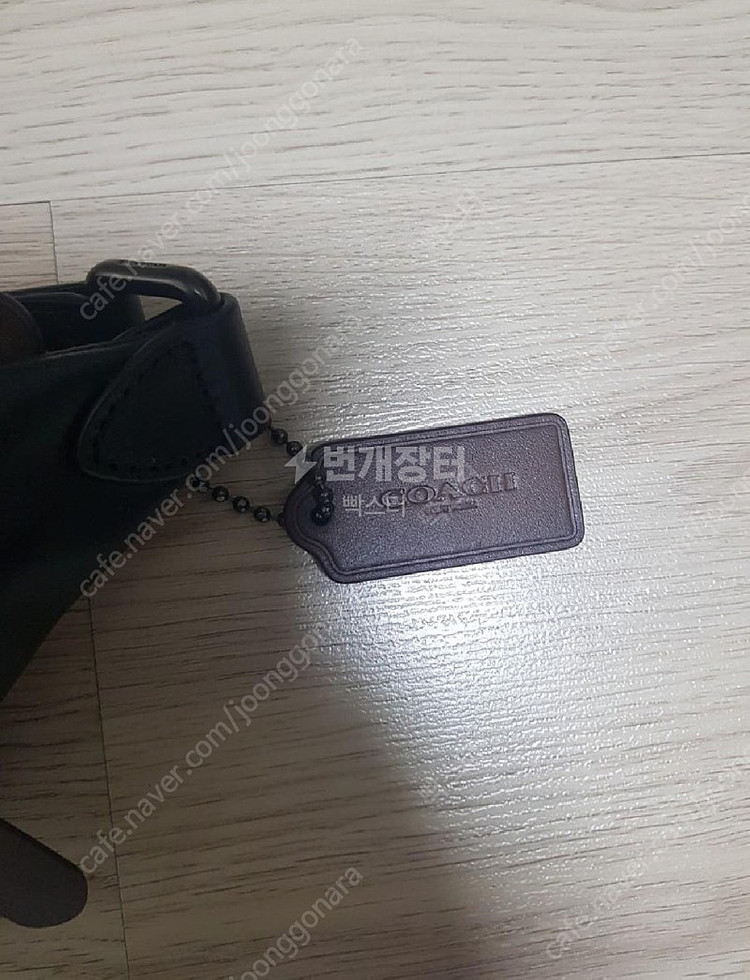 코치 coach 리빙턴 숄더백 힙색 벨트백 크로스백 이미지