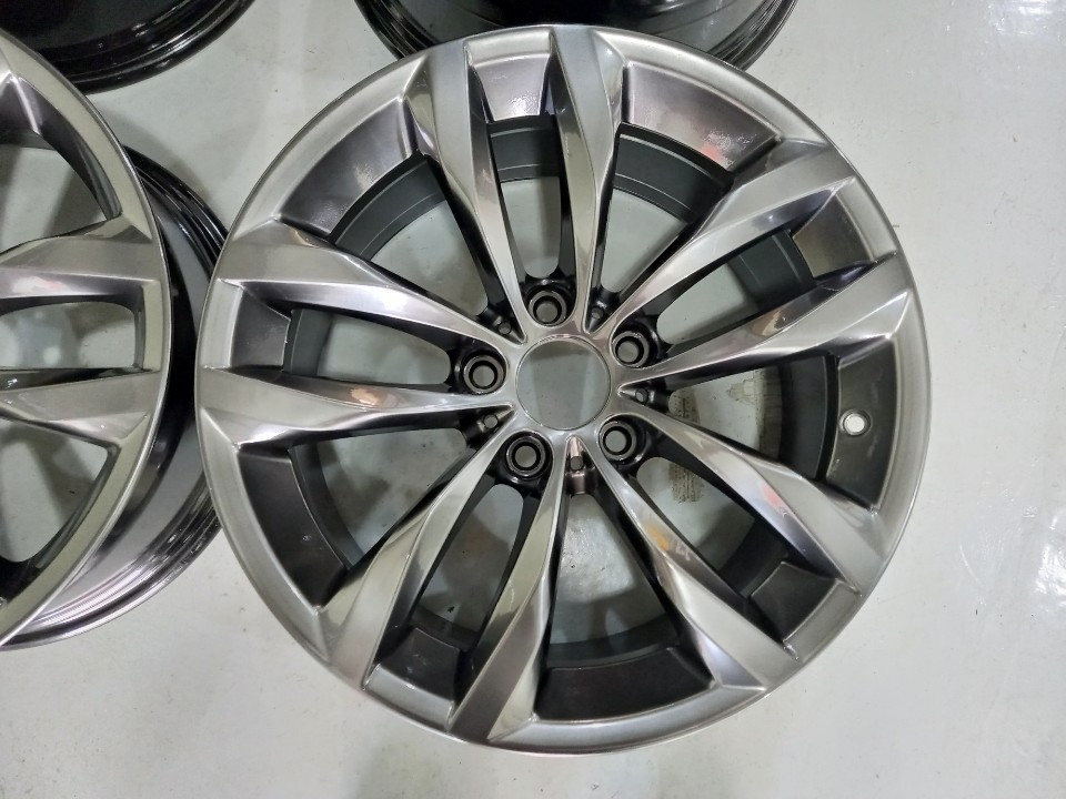 BMW F10 5시리즈 에어로다이나믹 18인치 휠 (대전) 이미지
