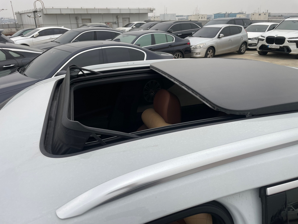 Q5 (FY)45 TFSI 콰트로 프리미엄 중고차 21년07월 75248km 완전무사고 브라운시트 이미지