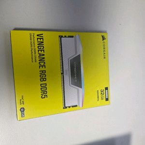 Corsair 벤전스 DDR5 화이트 32G 이미지