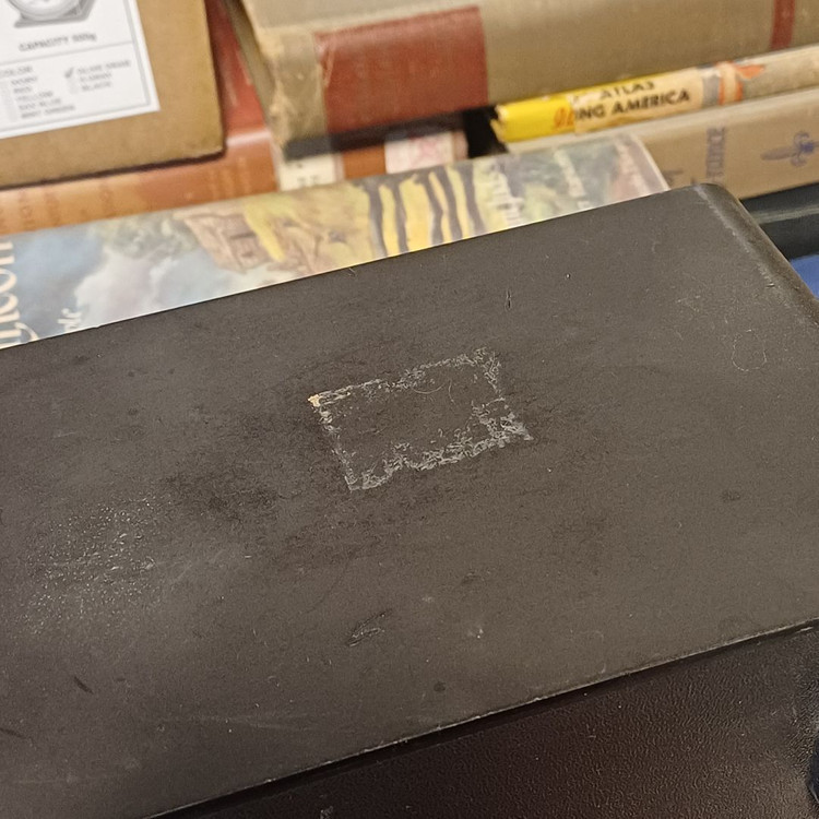 GRUNDIG Compact-Box 250a 북셀프 스피커 이미지