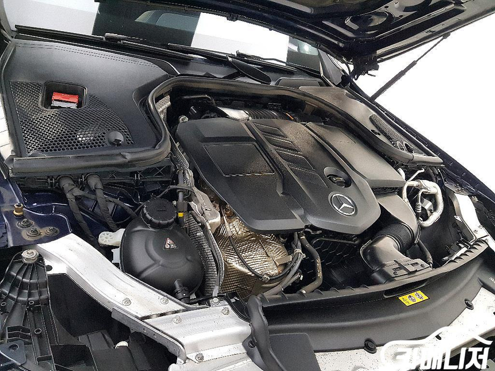 [벤츠]E-클래스 W213 E300 4MATIC 익스클루시브 #고유가특가 이미지