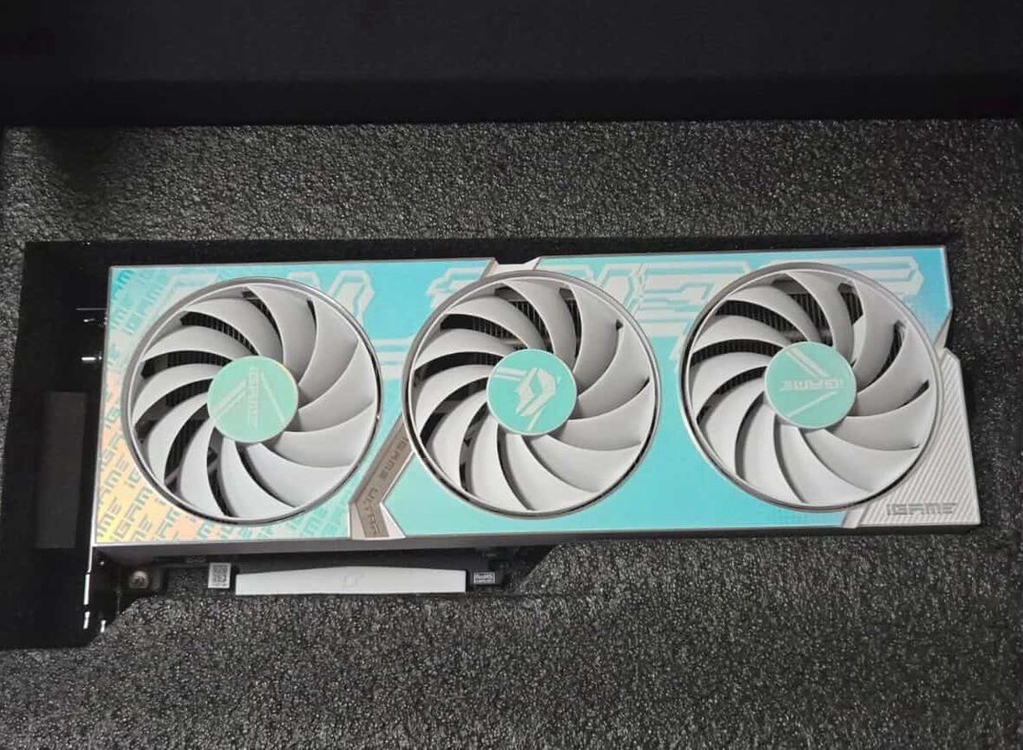 지포스 RTX 4060 이미지