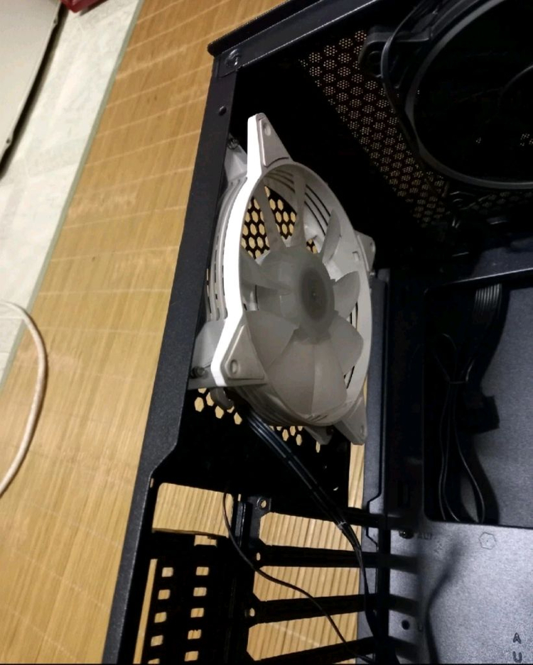마이크로닉스 classic2 700w 80plus파워 .3rsys 케이스 55000원 이미지