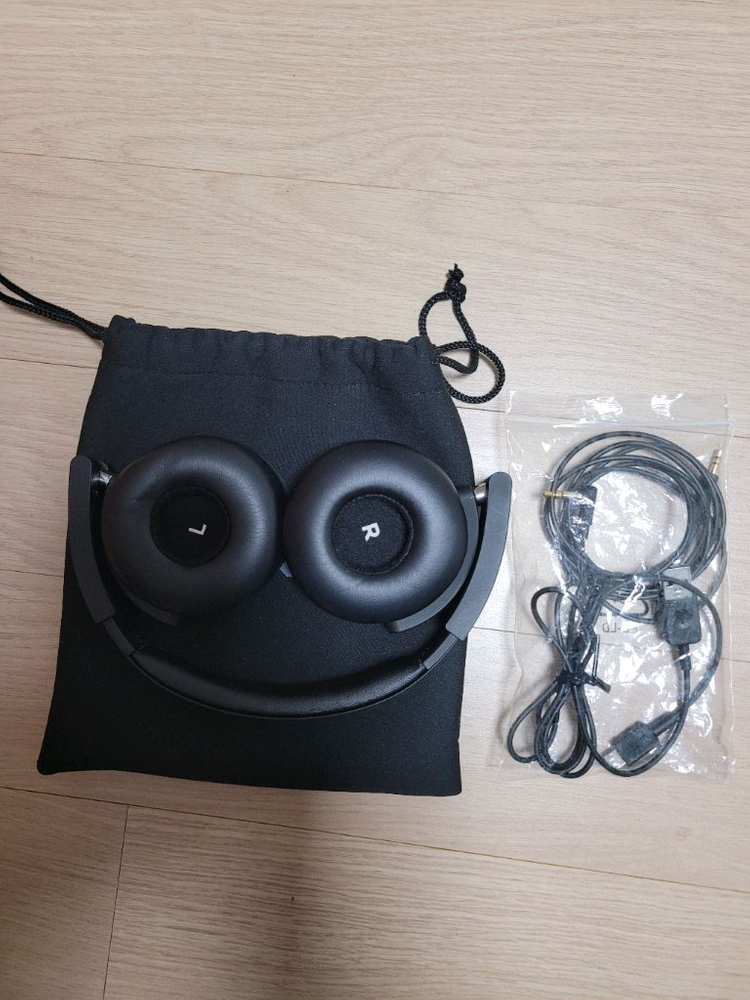 AKG y50bt 블루투스 해드폰 이미지