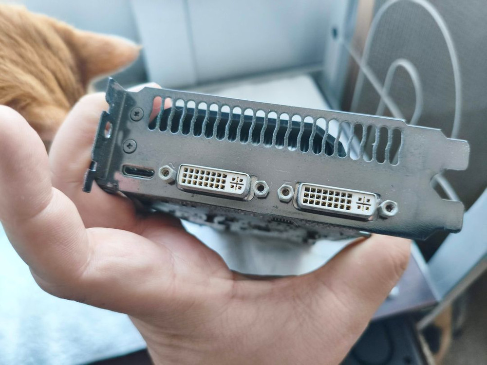 [vga] gtx 750 1g, gt430 1g, gtx 560 1g 3개일괄 이미지