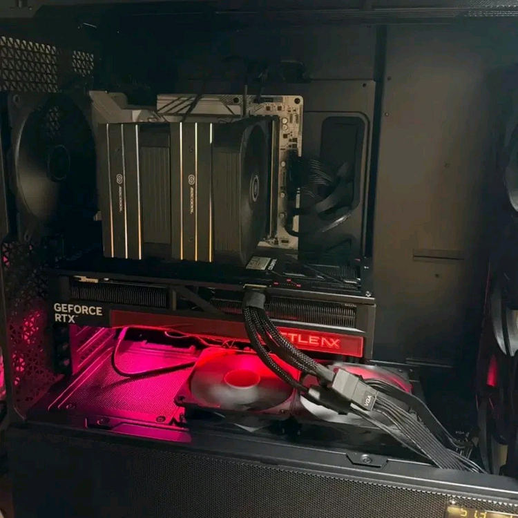COLORFUL 지포스 RTX 5070 Ti 토마호크 EX D7 16GB 이미지