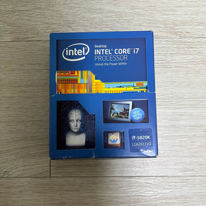 인텔 코어 i7-5820K 데스크탑 프로세서 이미지