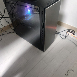 급처 i9-9900k RTX 4070 SUPER / 32GB 게이밍 컴퓨터 이미지