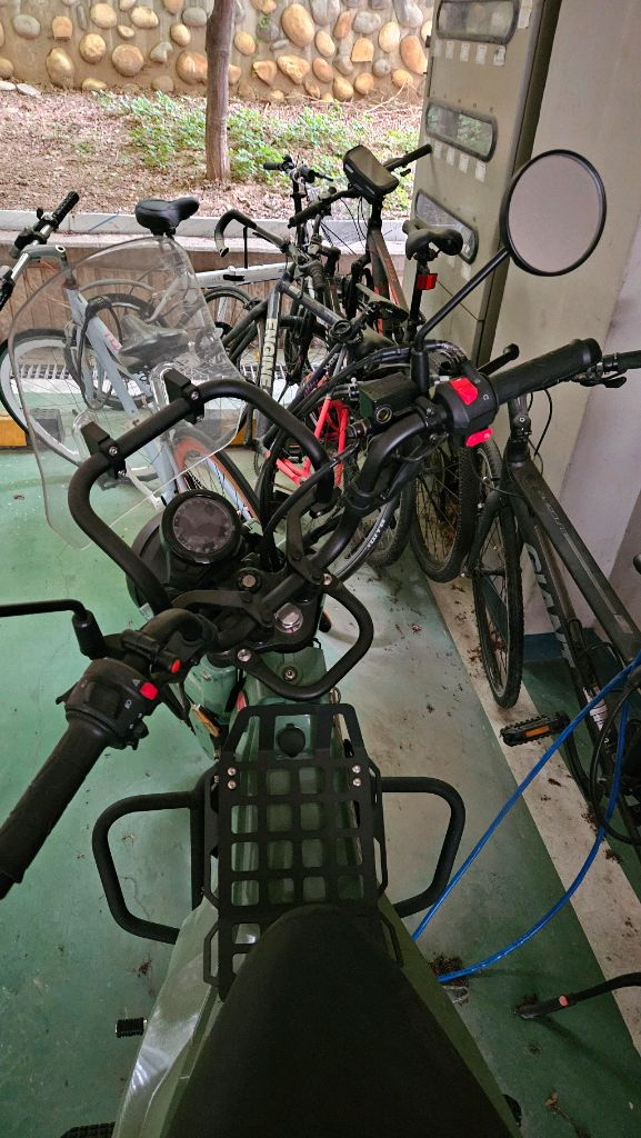 토르125cc 스쿠터 이미지