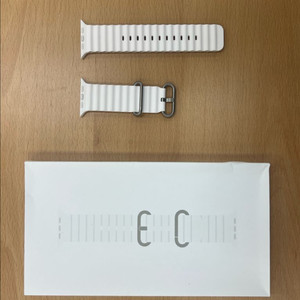 애플워치 오션밴드 화이트 이미지