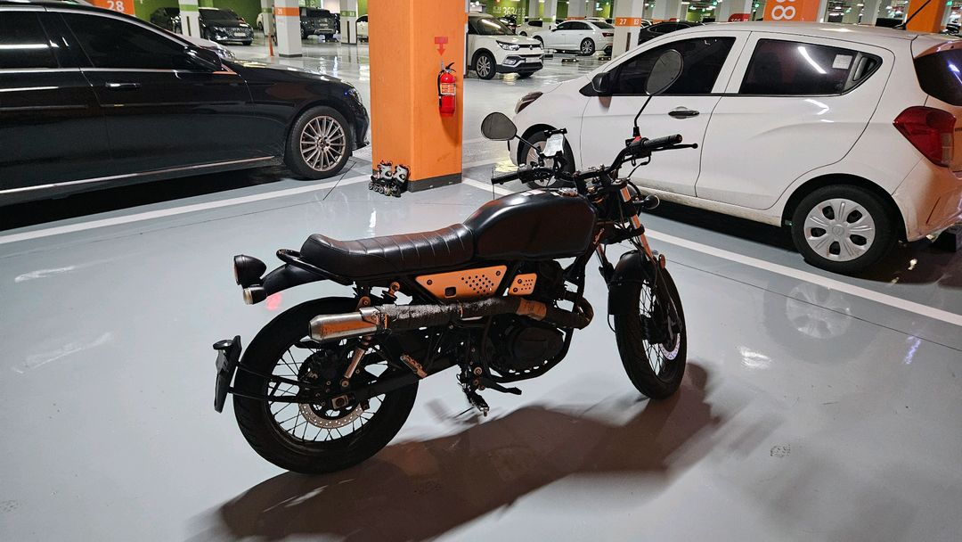 클래식 오토바이 부캐너 125cc 팝니다. 이미지