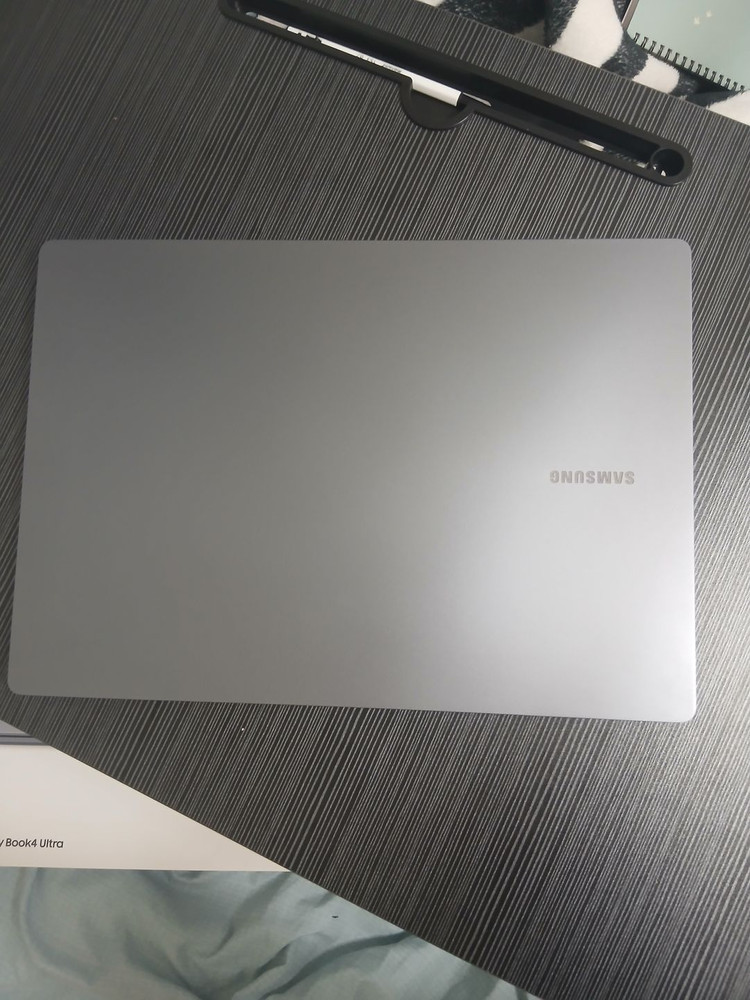 삼성전자 갤럭시북4 울트라 NT960XGP-G72A 인텔 코어 Ultra 7 RTX4050 16인치 저장용량 2TB 이미지