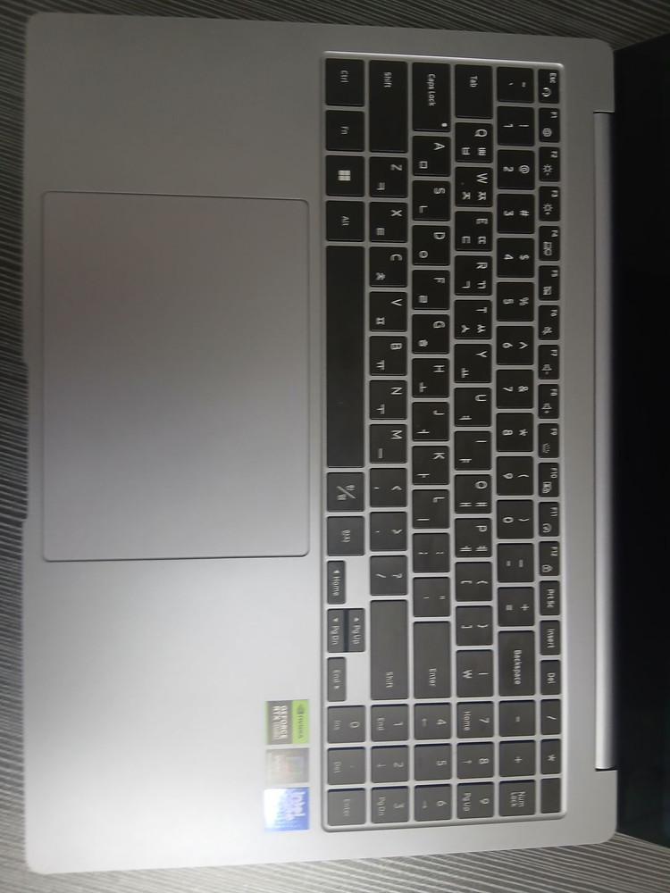 삼성전자 갤럭시북4 울트라 NT960XGP-G72A 인텔 코어 Ultra 7 RTX4050 16인치 저장용량 2TB 이미지