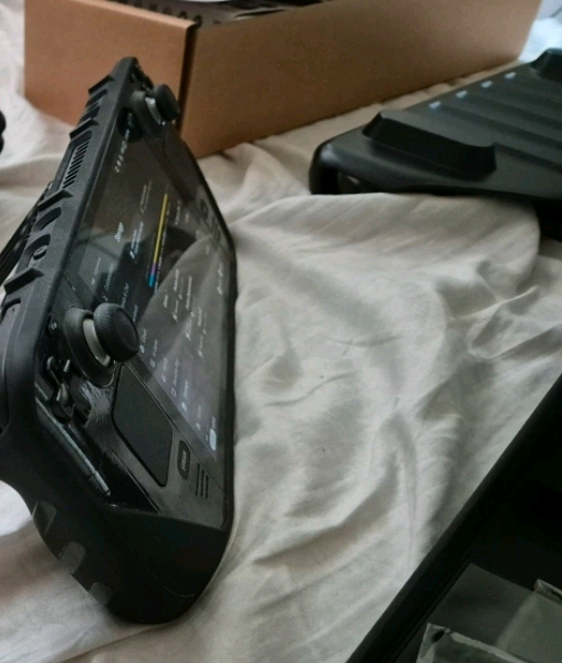 스팀덱 LCD 64G + 풀커버 케이스 이미지