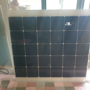 태양광패널 BIPV 173w 에스케이솔라에너지 미사용품입니다 이미지
