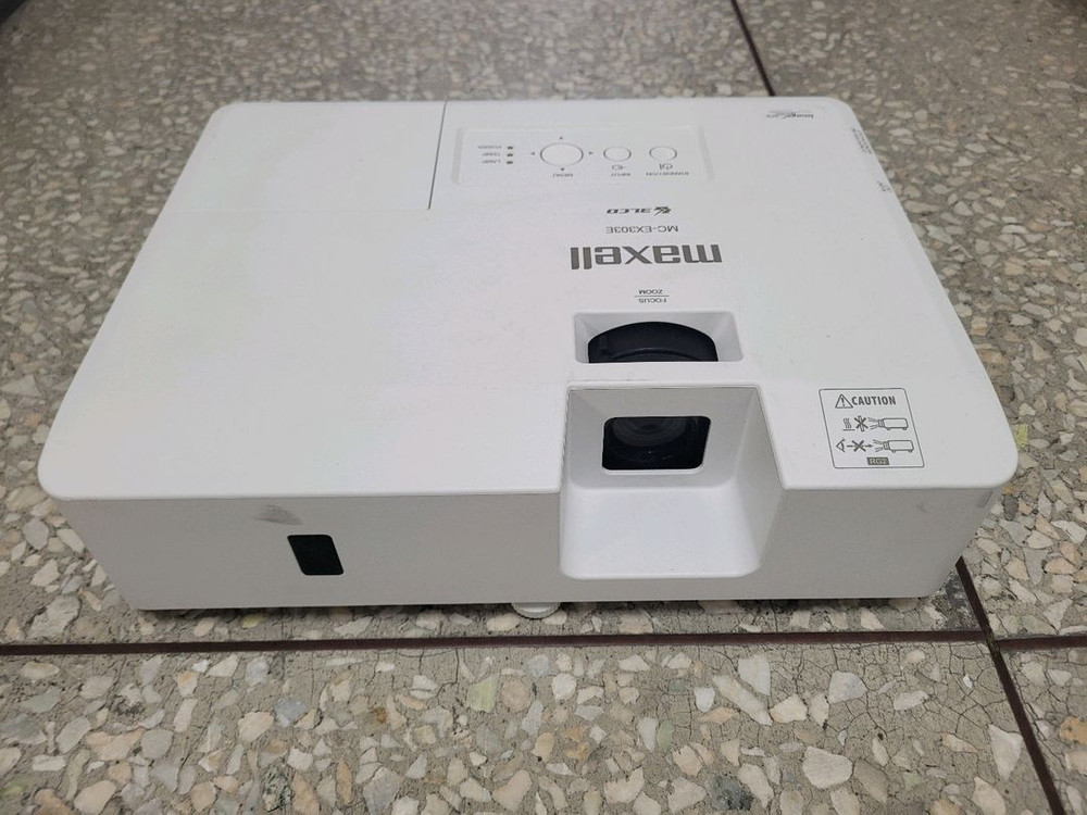 막셀 MC-EX303E 3300안시 중고빔프로젝터 이미지