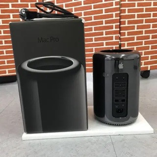 애플 맥프로(Mac Pro)본체, 정품케이블 이미지